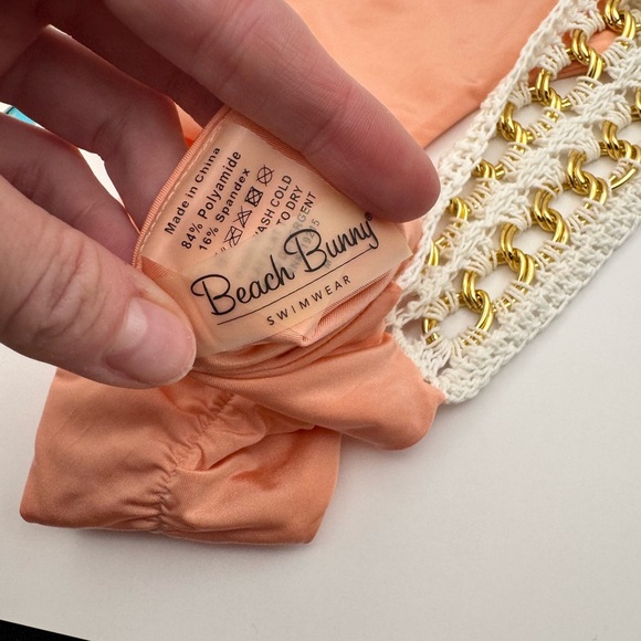 Beach Bunny Got Me In Chains Tri Bikini Set - Size M - Picture 13 of 13